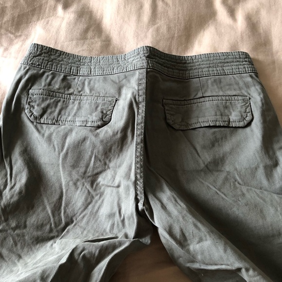 Club Monaco Jeans - Picture 3 of 4